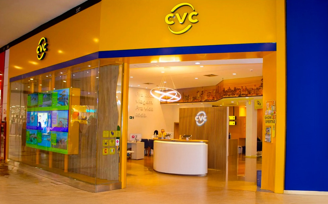 CVC Reports Wider Q2 Loss Despite Strong Revenue and Booking Growth