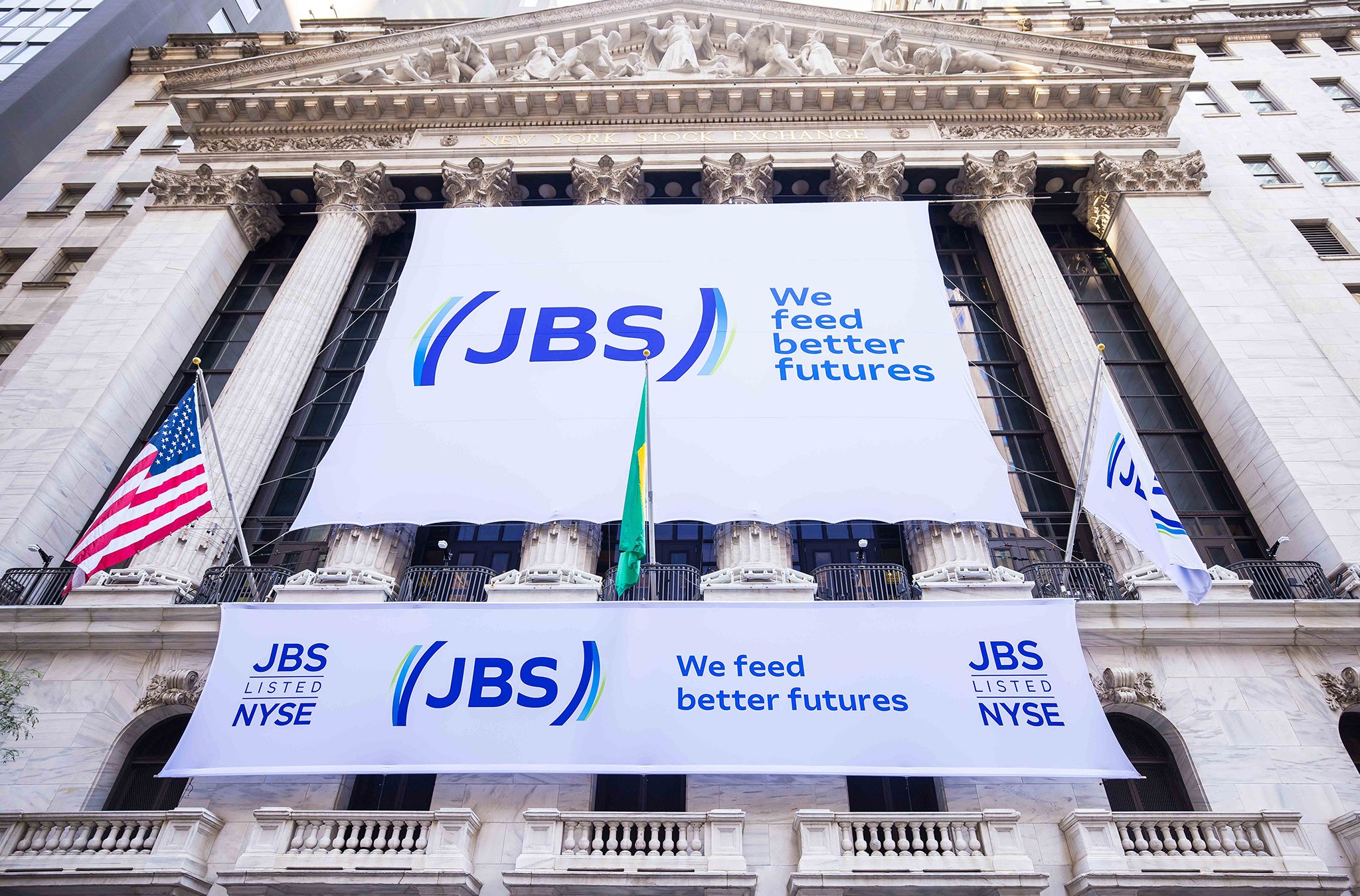 JBS Hits Record High in New York After 4Q25 Results and Dividend Announcement