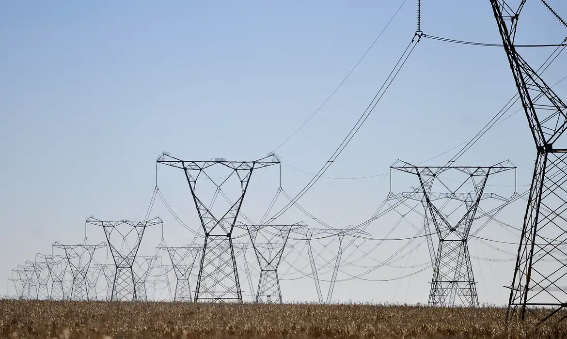 Axia Energia Plans $1.2B Grid Upgrade Through 2030